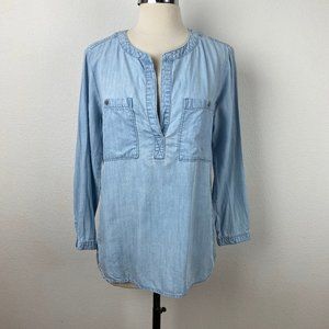 Cloth & Stone Womens Blouse Small Blue Chambray Pull Over Long Sleeves Pockets